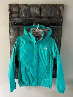 Women's The North Face Light Weight Full Zipper Jacket w/Hood